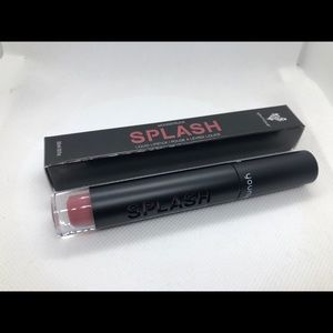 Younique Splash Liquid Lipstick - Successful
